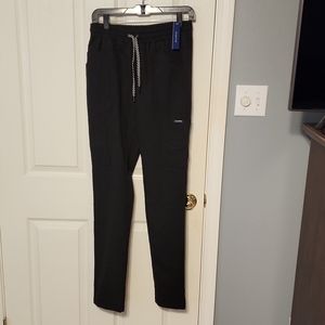 Jaanuu 8 pocket slim cargo scrubs